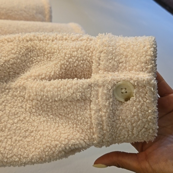 Abercrombie & Fitch Sherpa Teddy Cream Button Pocket Shacket Jacket New Out Tag - Picture 12 of 16